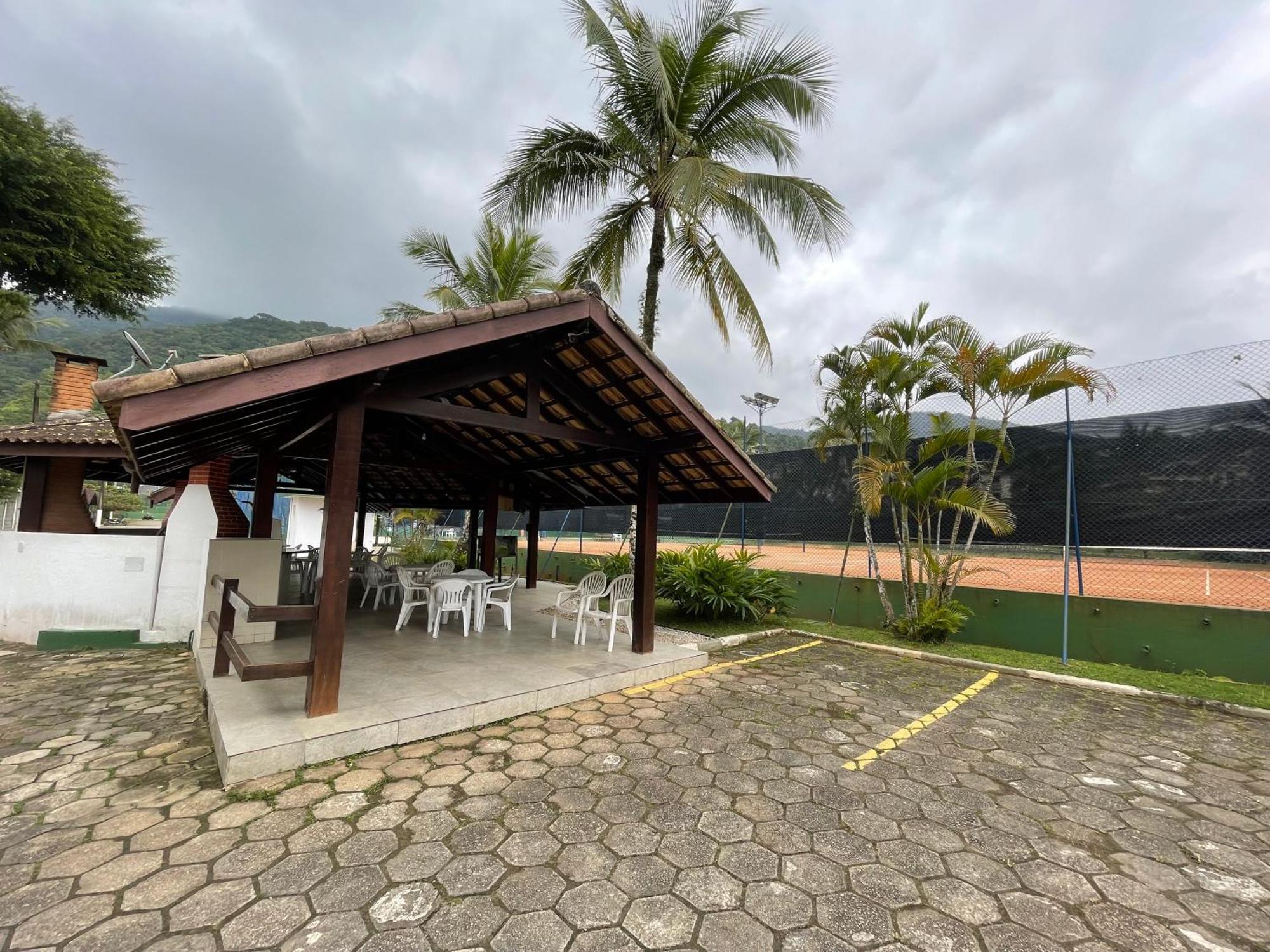 Paraiso Wembley Tenis G-302 * Ubatuba